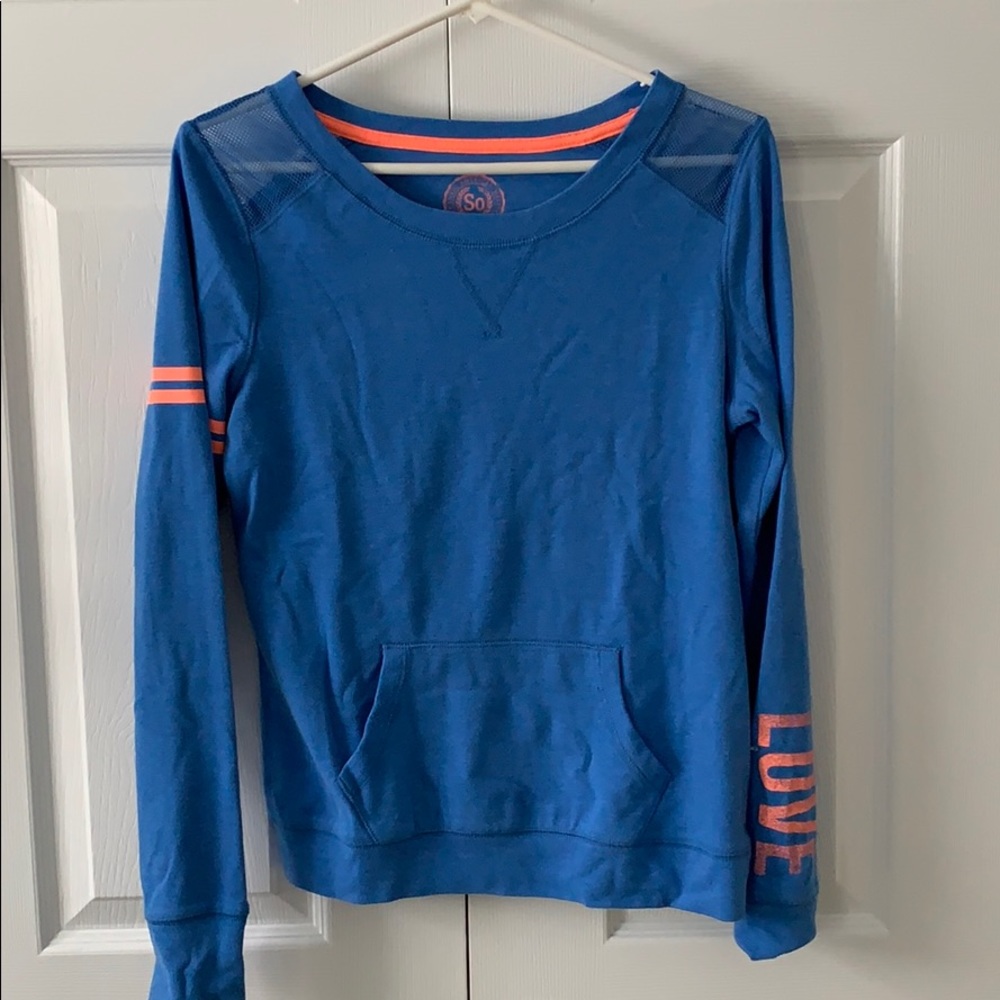 crew neck sweatshirt